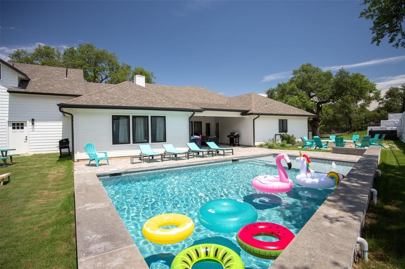 717 Creek DR, Dripping Springs, TX 78620