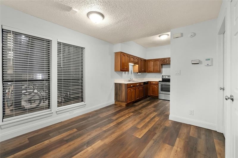 1910 Robbins PL #103, Austin, TX 78705