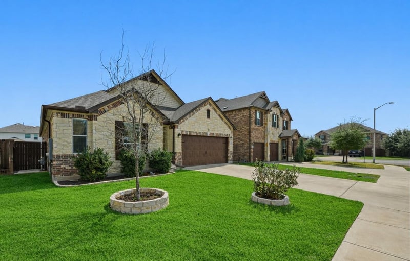 1236 Cornith LN, Leander, TX 78641