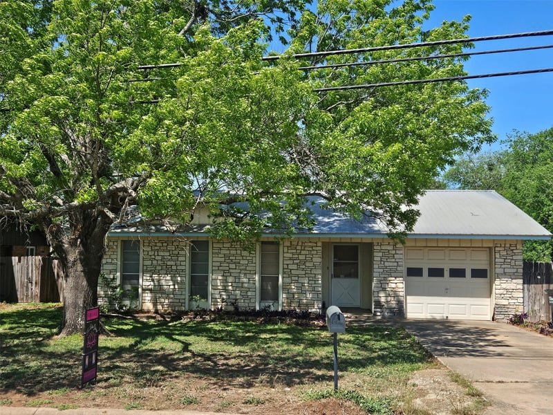 1001 17th ST, Georgetown, TX 78626