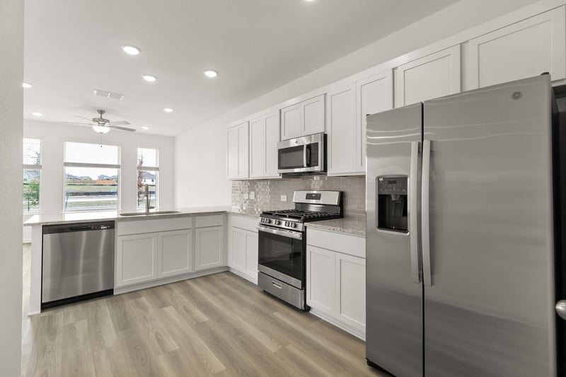 1648 Esplanade PKWY, San Marcos, TX 78666