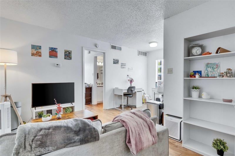 2803 Hemphill Pk #B106, Austin, TX 78705
