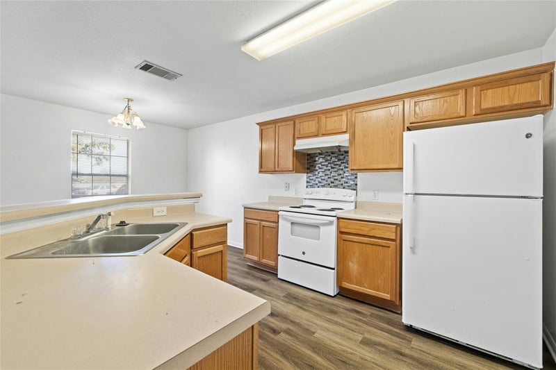 3201 El Salido PKWY #Bldg E, Cedar Park, TX 78613