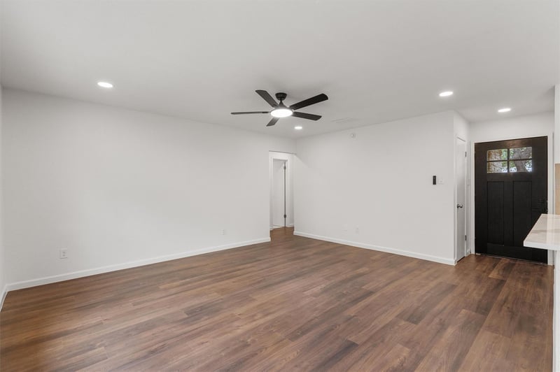 710 Ruby Isle DR, Leander, TX 78641