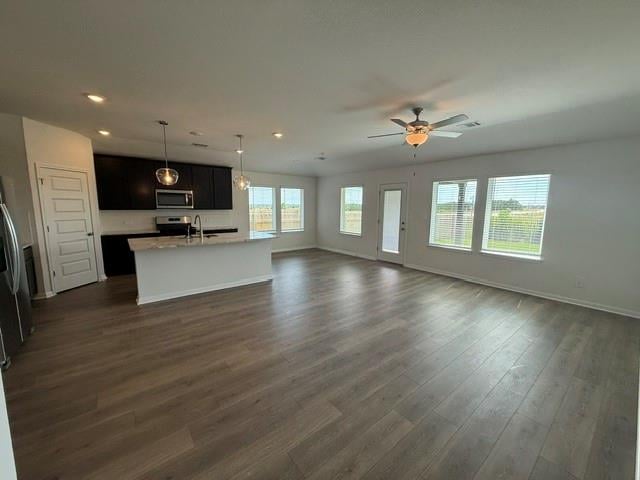 205 Skyview Farms LN, Liberty Hill, TX 78642