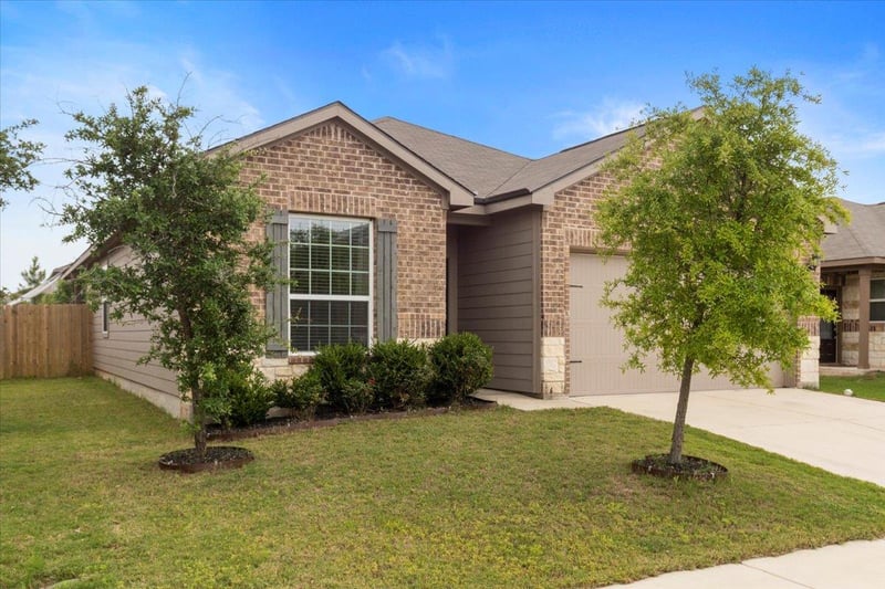 321 Freedom Park Ave, Liberty Hill, TX 78642
