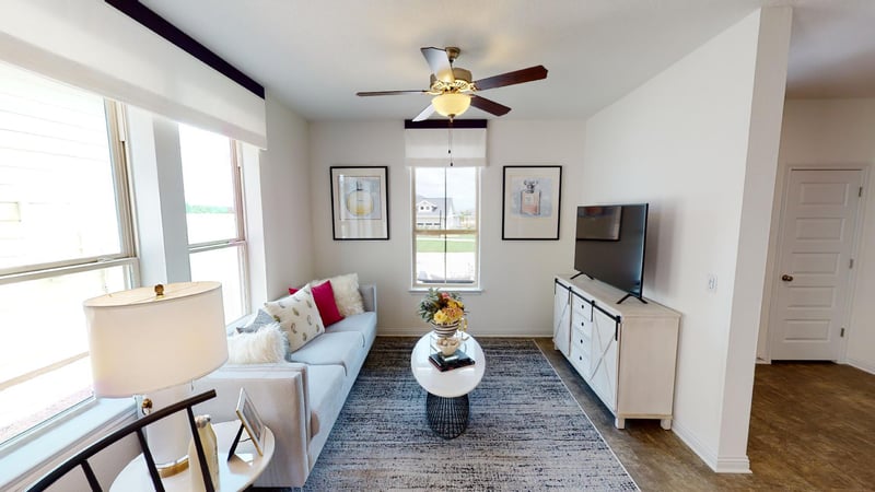 8211 Springsteen DR, Austin, TX 78744