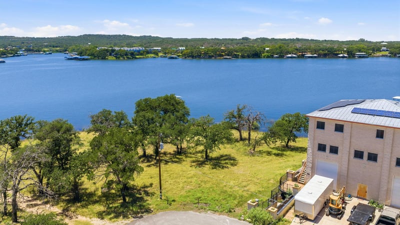 1202 Dusk CT, Lago Vista, TX 78645