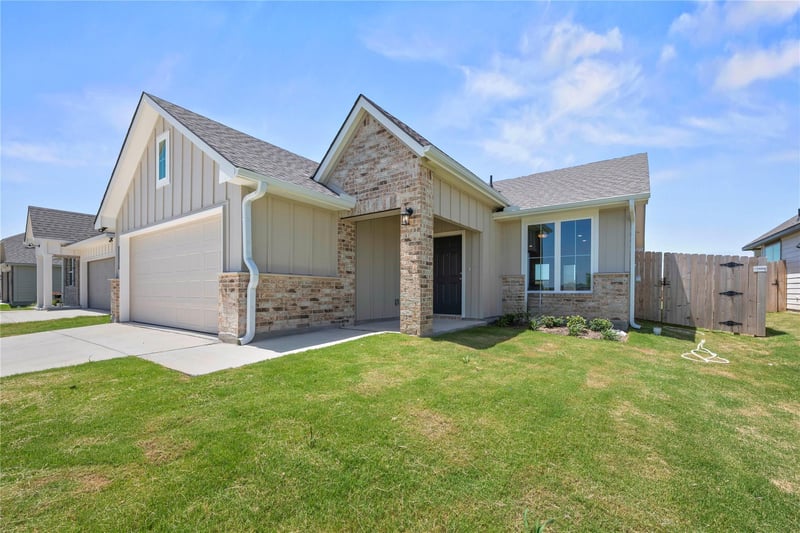 228 Gus Loop, Georgetown, TX 78626