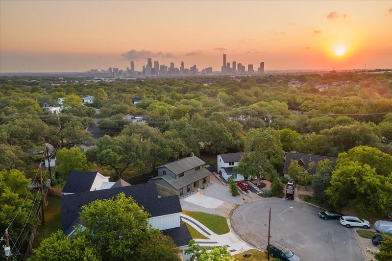 3202 Overcup Oak DR, Austin, TX 78704