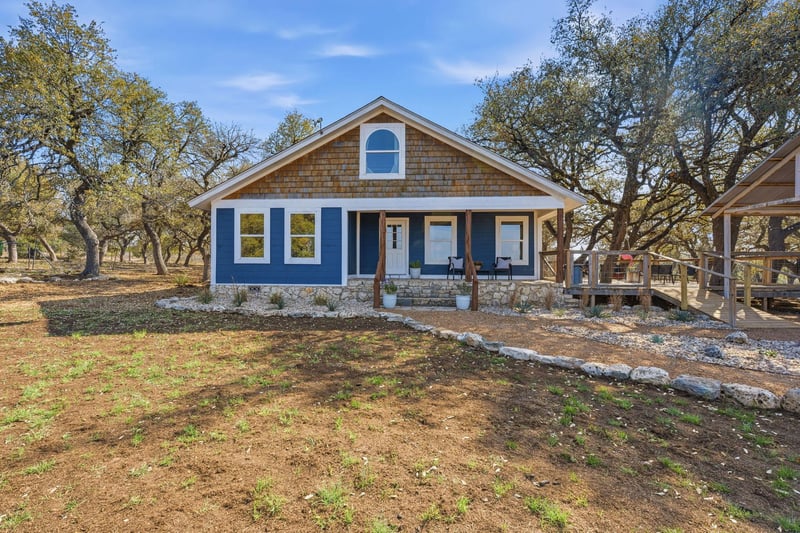 255 Rocky Creek RD, Dripping Springs, TX 78620