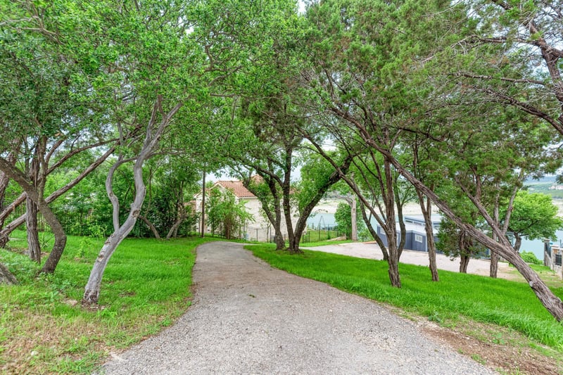 8130 Joy RD, Volente, TX 78641