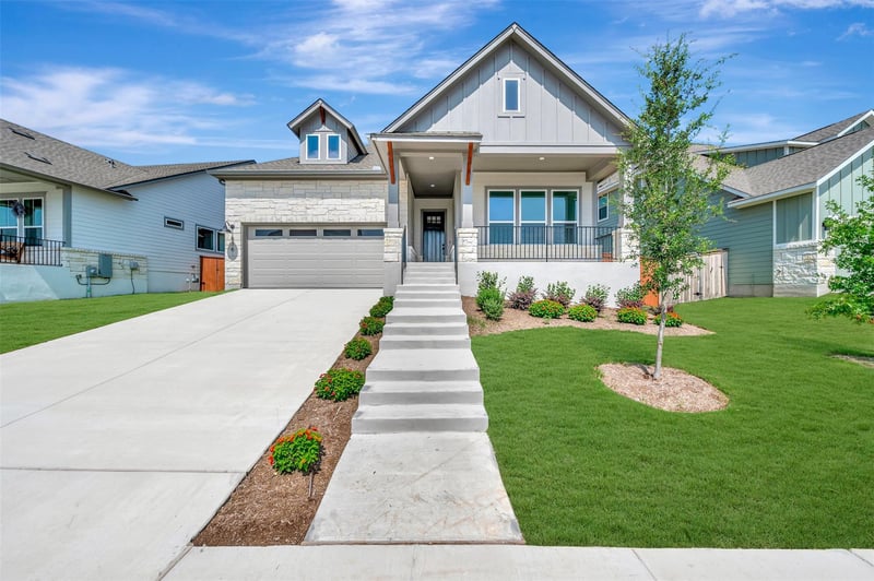 676 Sage Thrasher CIR, Dripping Springs, TX 78620