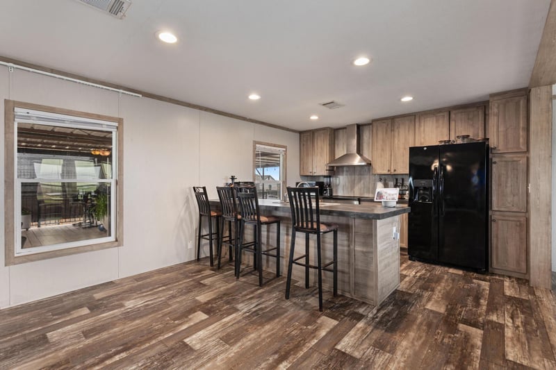 122 Kelp Gull DR, Del Valle, TX 78617