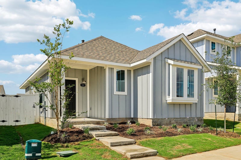 215 Cider Creek DR, Elgin, TX 78621