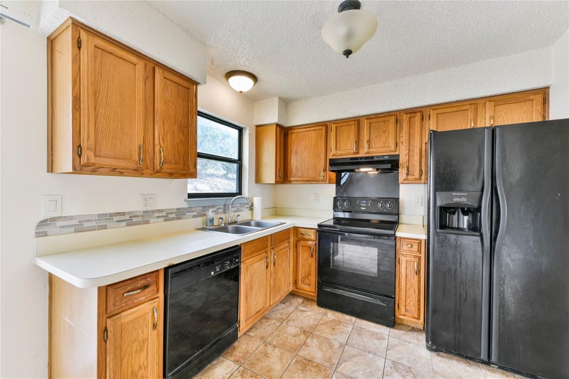 21459 Coyote TRL #B2, Leander, TX 78645