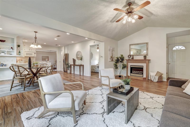 8606 Thunderbird RD #A & B, Austin, TX 78736