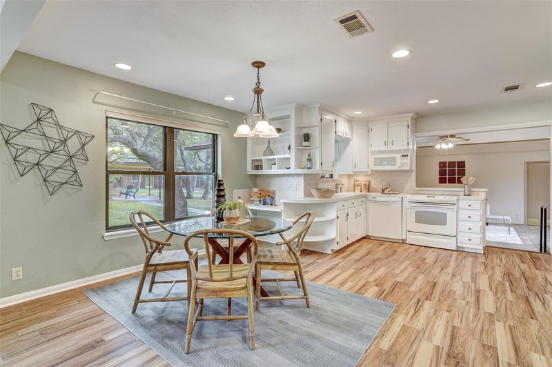 8606 Thunderbird RD #A & B, Austin, TX 78736