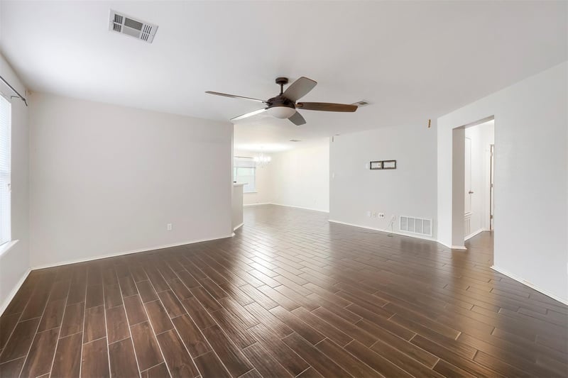 1011 Shadow Creek BLVD, Buda, TX 78610