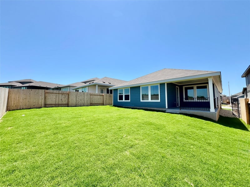 5012 Stockton LN, Del Valle, TX 78617