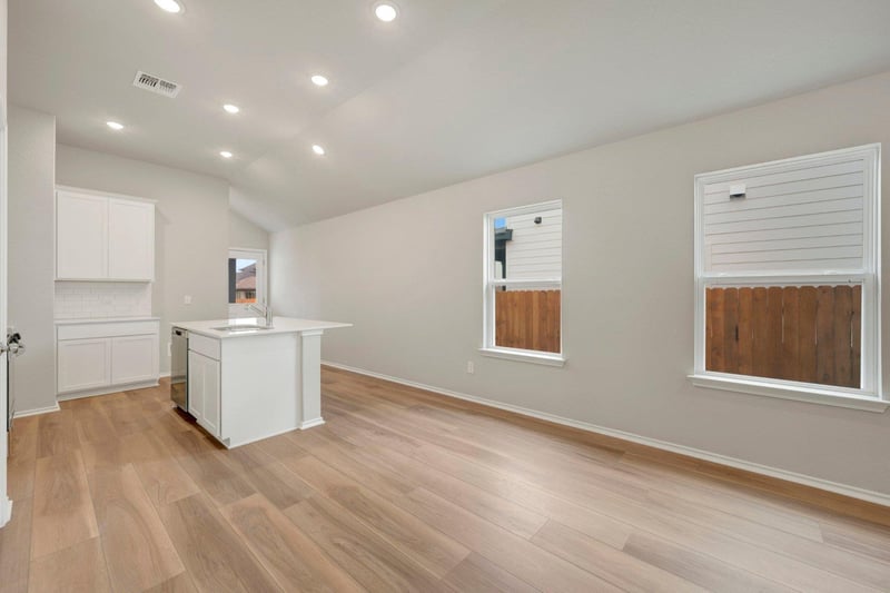 142 Big Banyan DR, Dripping Springs, TX 78620