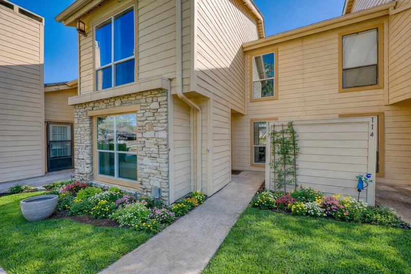1209 Hi Stirrup #113, Horseshoe Bay, TX 78657