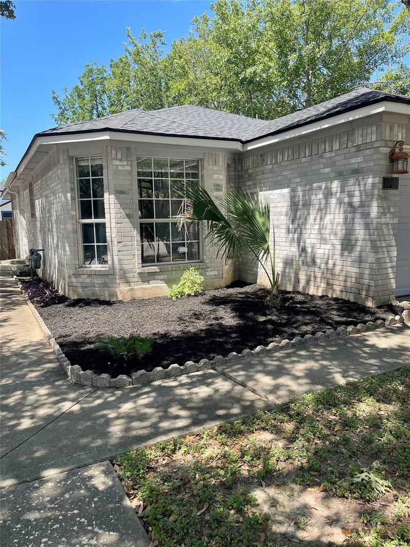 1001 Apple Cross DR, Pflugerville, TX 78660