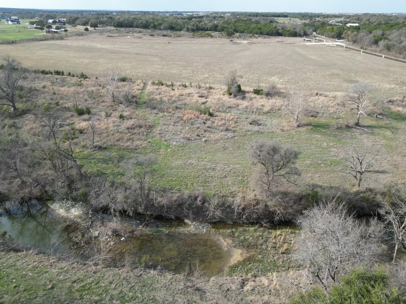 109 Scotty LN, Liberty Hill, TX 78642