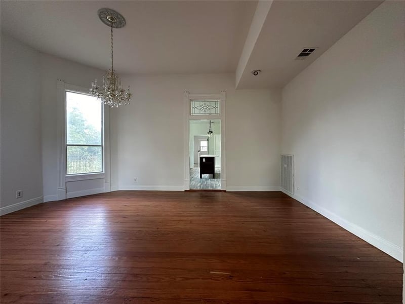 302 Fm 1660 Hw, Hutto, TX 78634