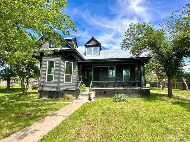302 Fm 1660 Hw, Hutto, TX 78634