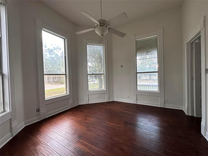 302 Fm 1660 Hw, Hutto, TX 78634