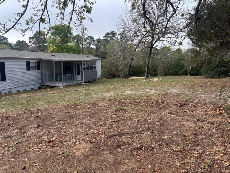 151 Cottletown RD, Smithville, TX 78957