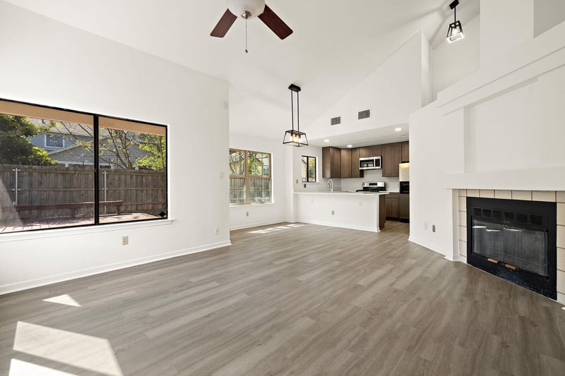 12009 Sky West DR, Austin, TX 78758