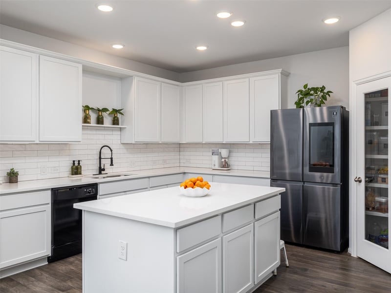 309 Sonbria Ps, Liberty Hill, TX 78642