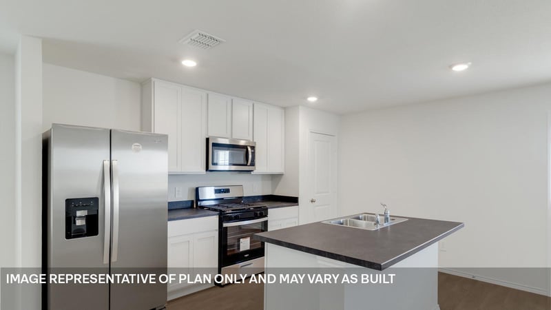556 Bull Lake CIR, Buda, TX 78610