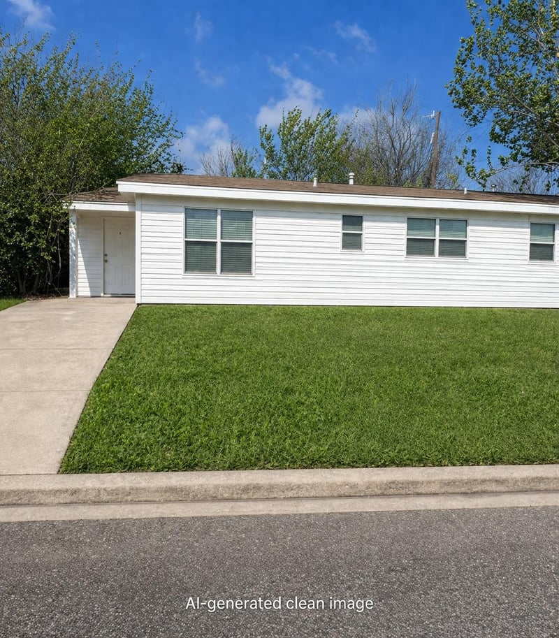 523 Lenora DR #A&B, Taylor, TX 76574