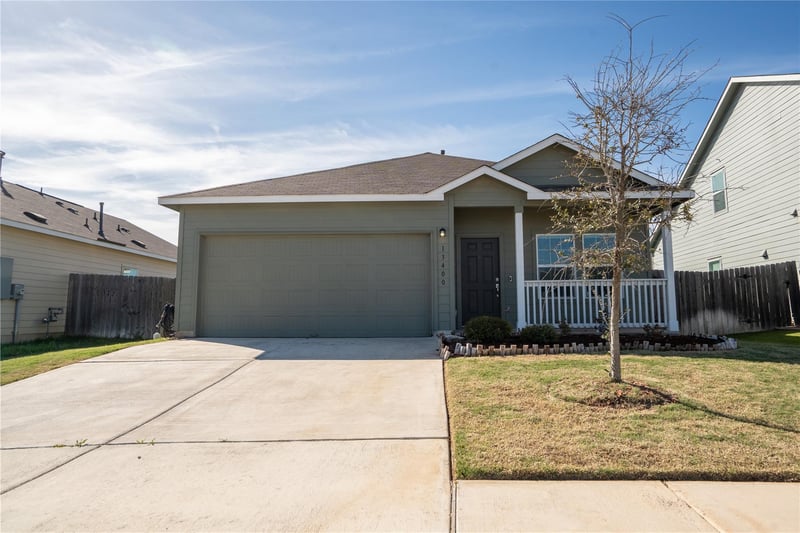 13400 Banquete ST, Elgin, TX 78621