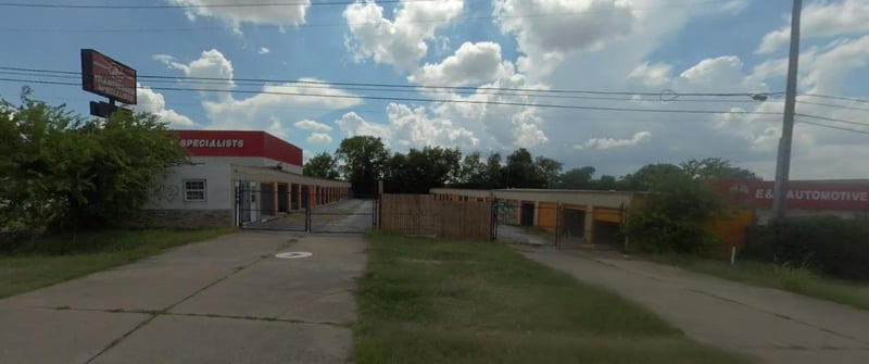 1808 Ih 35 Freeway, Round Rock, TX 78681