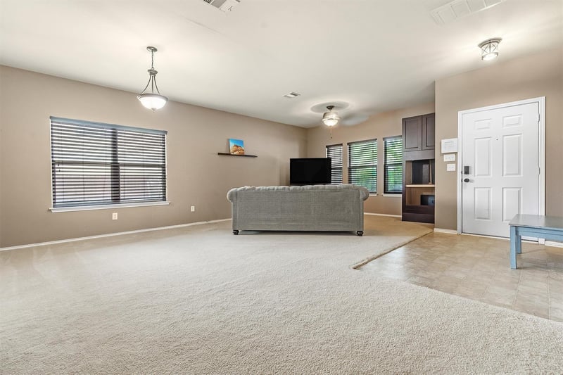 160 Japonica CT, Kyle, TX 78640