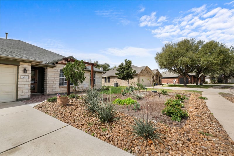 1016 Klondike Loop, Round Rock, TX 78665