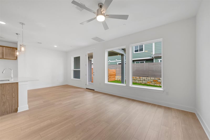 1012B Brickell Loop, Austin, TX 78744