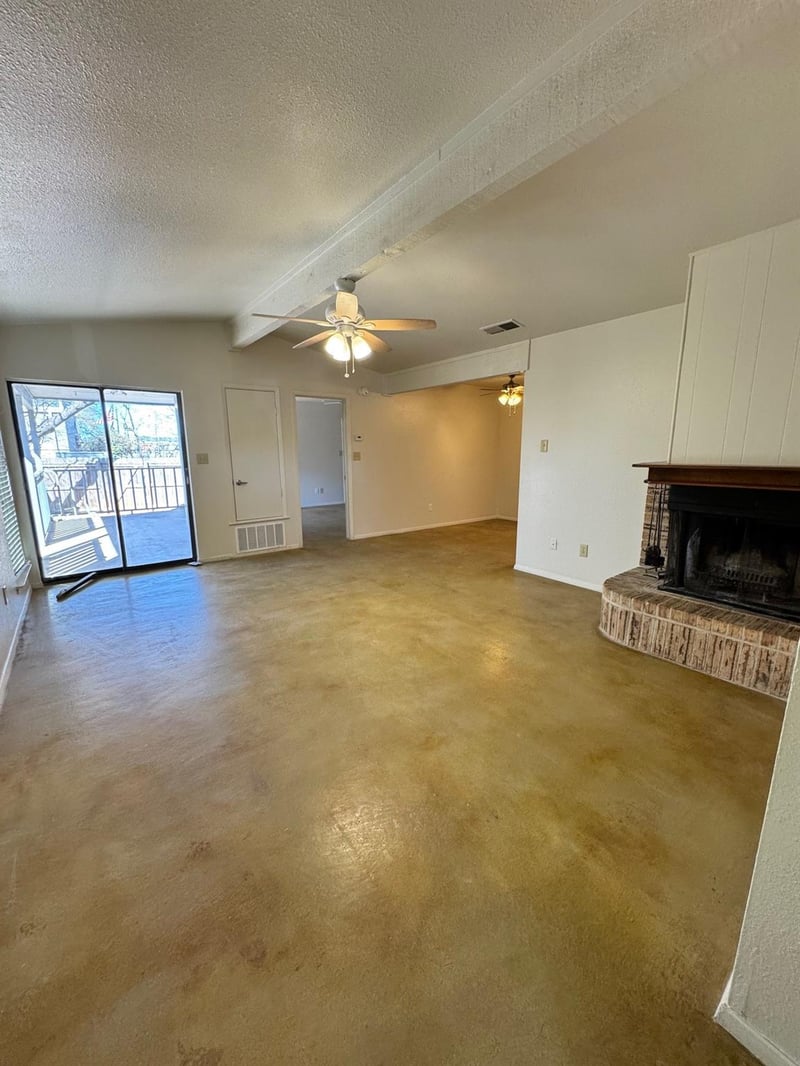 1311 Barbara DR, San Marcos, TX 78666