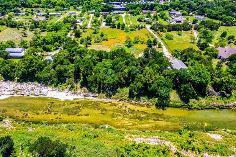 1409 Orchard DR, Leander, TX 78641