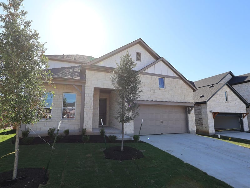 348 Big Banyan DR, Dripping Springs, TX 78620