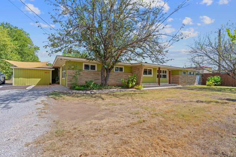 700 - 604 Corral LN, Austin, TX 78745