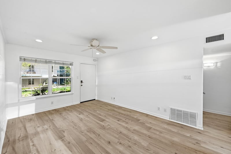 300 Crockett ST #116, Austin, TX 78704