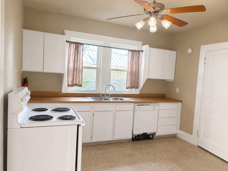 807 Elm ST, Georgetown, TX 78626