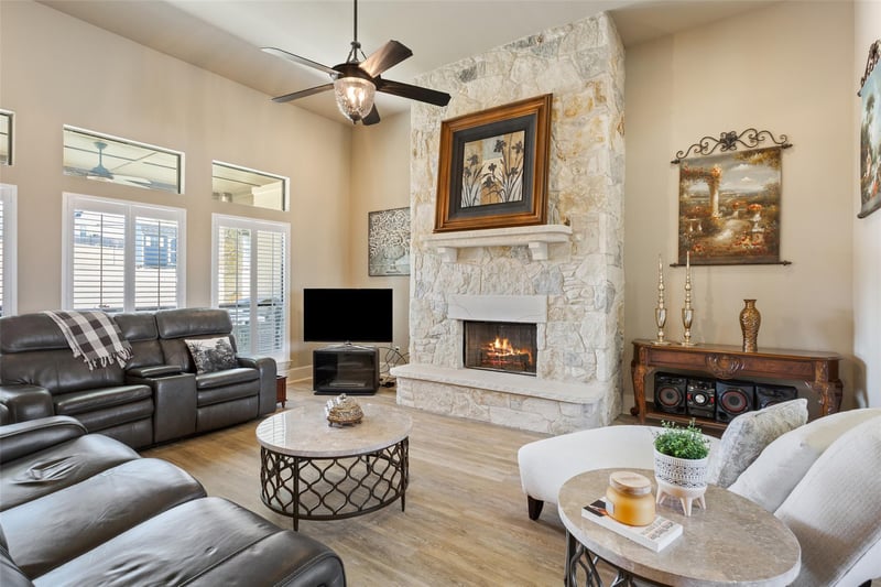1007 Saddle Bluff DR, Salado, TX 76571