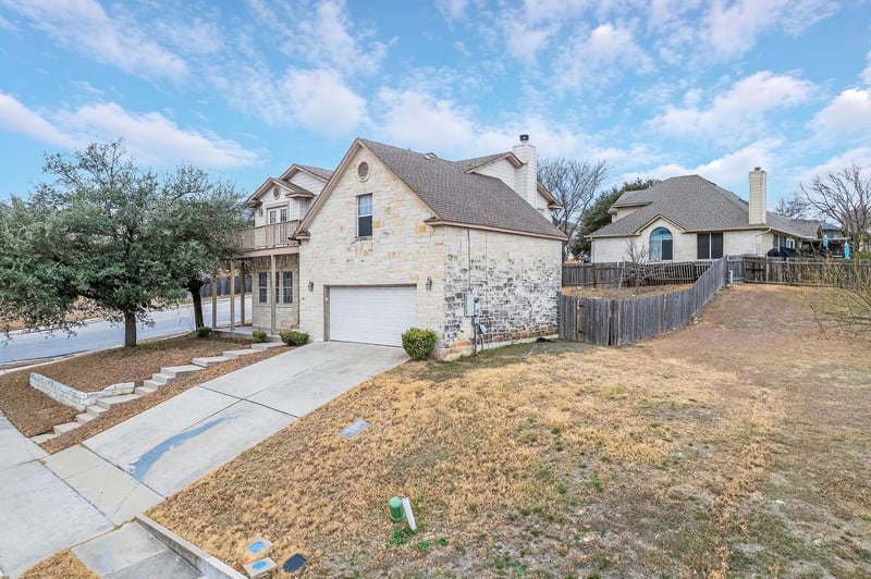 3811 Hawk View ST, Round Rock, TX 78665