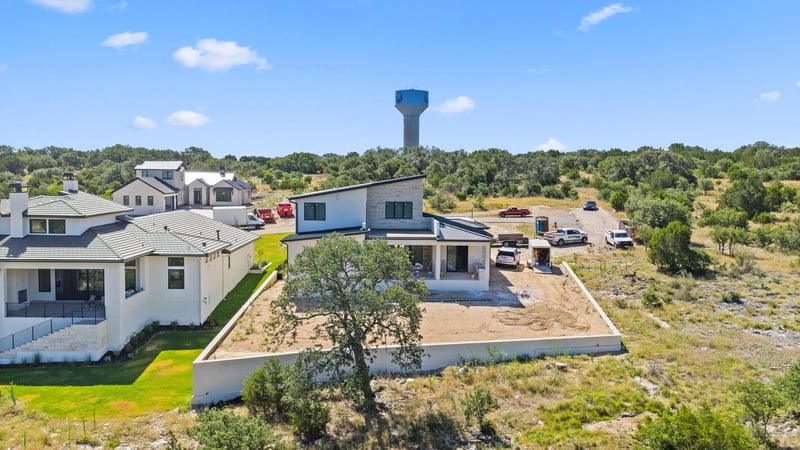 100 Nattie Woods, Horseshoe Bay, TX 78657